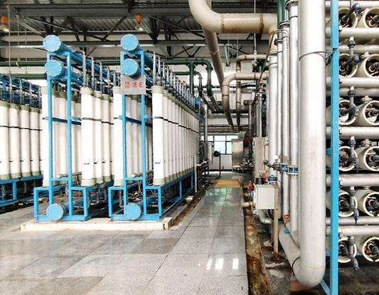 來水水質(zhì)不穩(wěn)定且存在PAC泄漏的污水回用RO系統(tǒng)案例概述