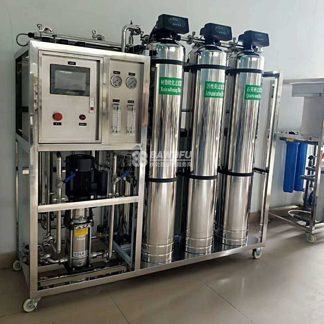 實(shí)驗(yàn)室純水設(shè)備日常操作需要注意哪些事項(xiàng)？