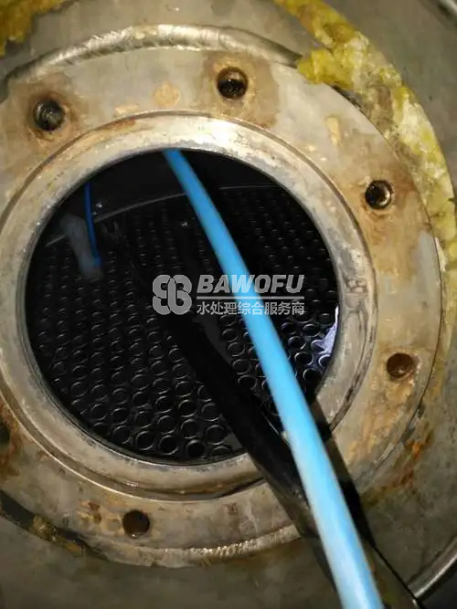 有水垢的冷凝器應(yīng)使用什么除垢劑？